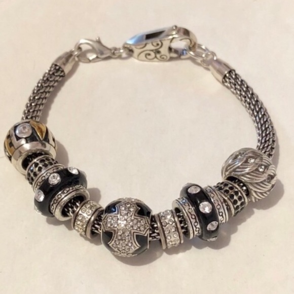 🆕 Brighton silver bead with swirls & clear crystals around center NWOT Retired - Picture 5 of 7